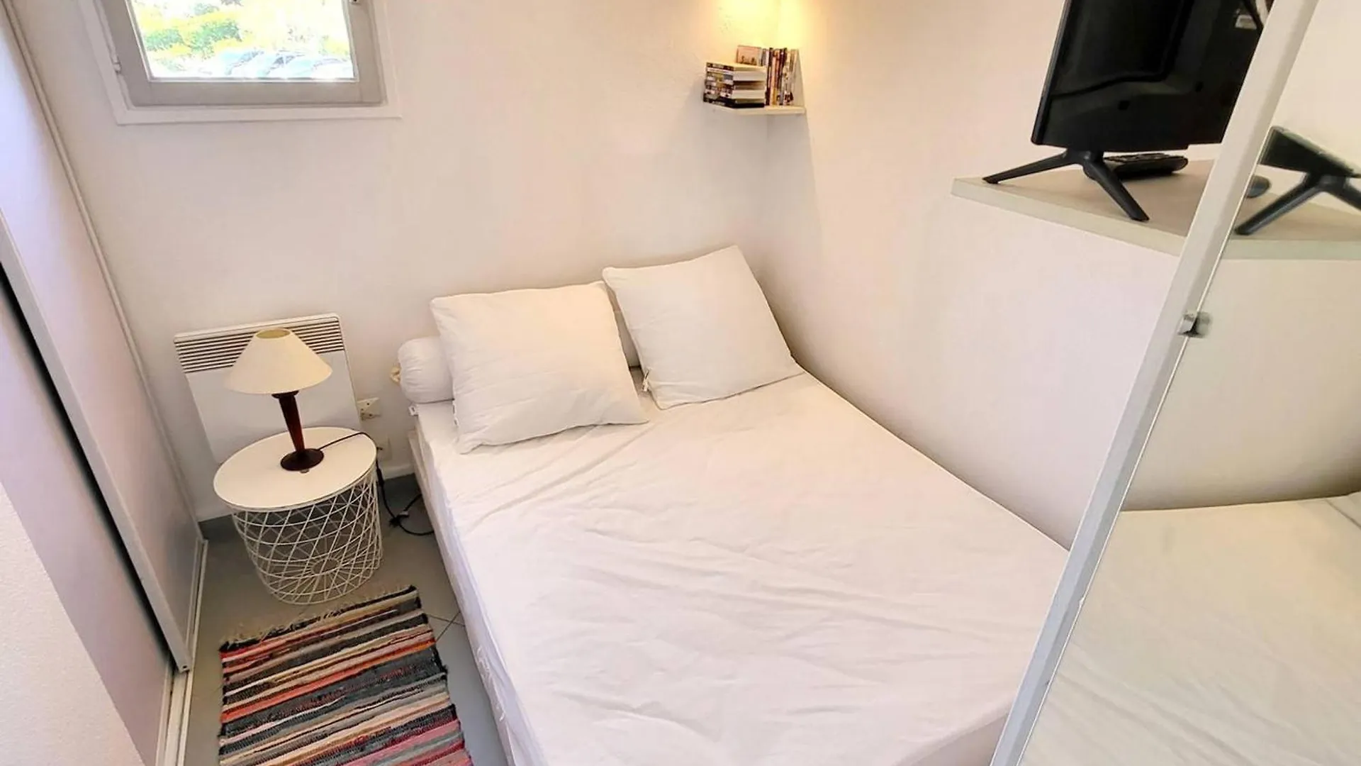 Appartement T2 Avec Piscine Gratuite, Parking Privatif, A 200M De La Plage - Animaux Acceptes - Fr-1-316-336 Six-Fours-les-Plages